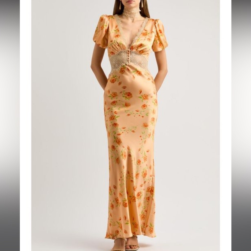 ***SOLD****De La Vali Pavlova Lace-Trimmed Floral Silk-Blend Maxi Dress